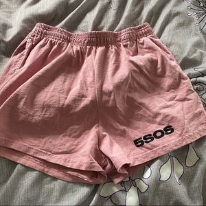NWOT pink 5sos shorts